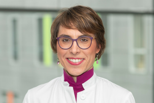 Prof. Dr. med. Anne-Katrin Pröbstel
